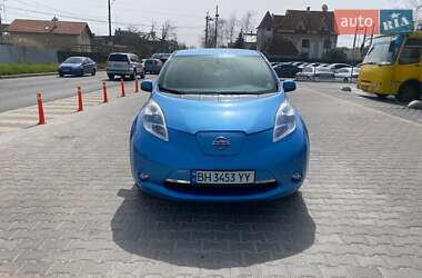Хэтчбек Nissan Leaf 2011 в Одессе