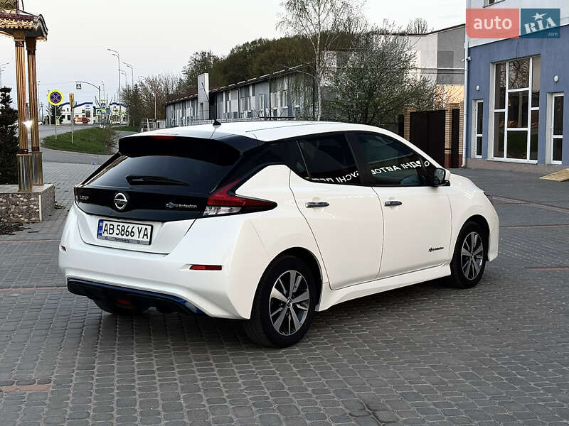 Хэтчбек Nissan Leaf 2019 в Виннице