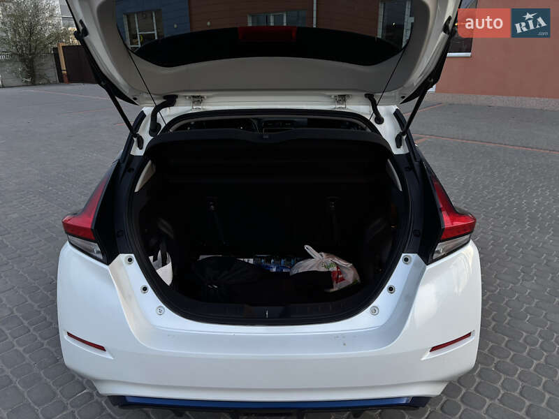 Хэтчбек Nissan Leaf 2019 в Виннице