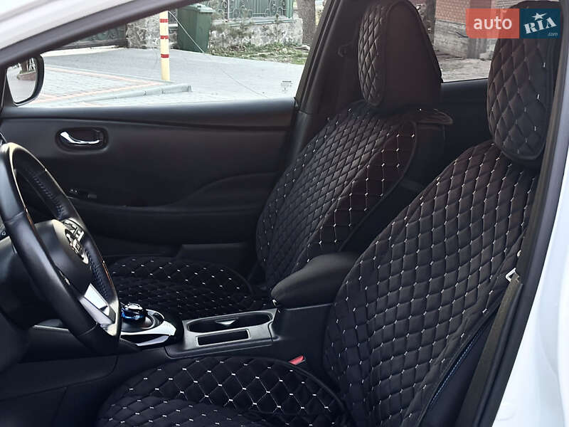 Хэтчбек Nissan Leaf 2019 в Виннице
