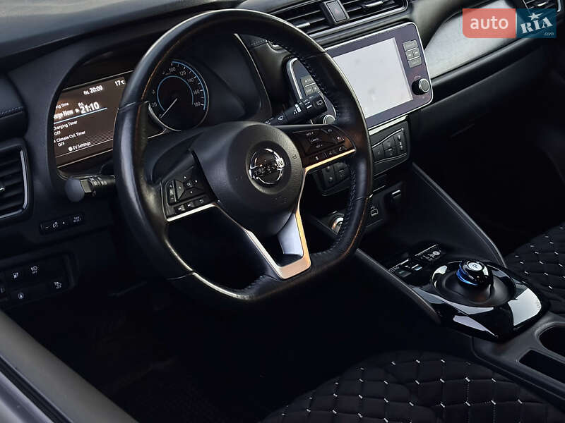 Хэтчбек Nissan Leaf 2019 в Виннице