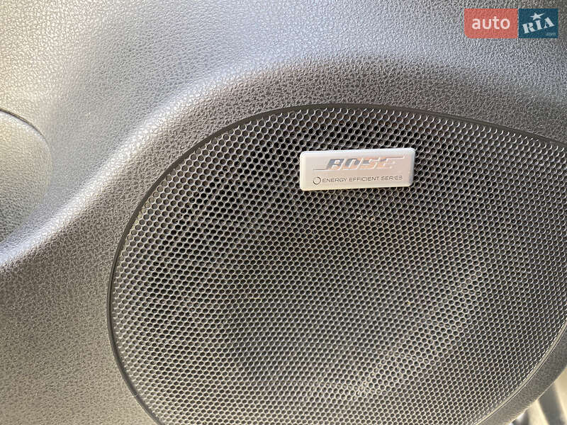 Хетчбек Nissan Leaf 2015 в Ланівці