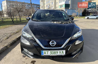 Хетчбек Nissan Leaf 2018 в 