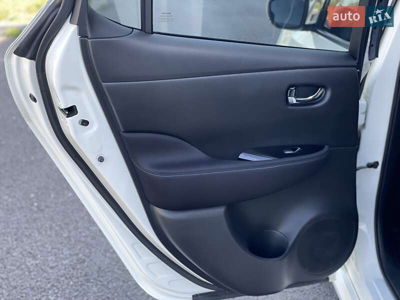 Хетчбек Nissan Leaf 2019 в Тернополі