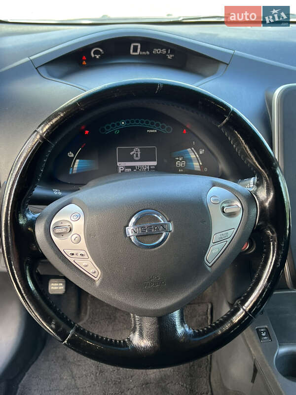 Хетчбек Nissan Leaf 2014 в Одесі