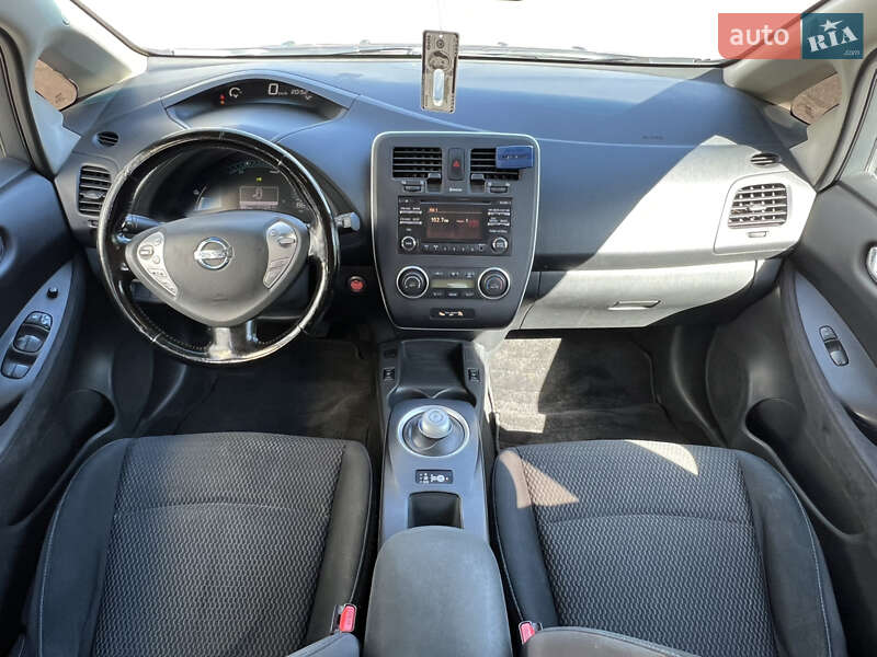Хетчбек Nissan Leaf 2014 в Одесі