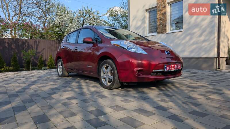 Nissan Leaf 2014