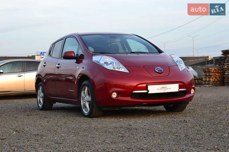 Хетчбек Nissan Leaf 2014 в Луцьку