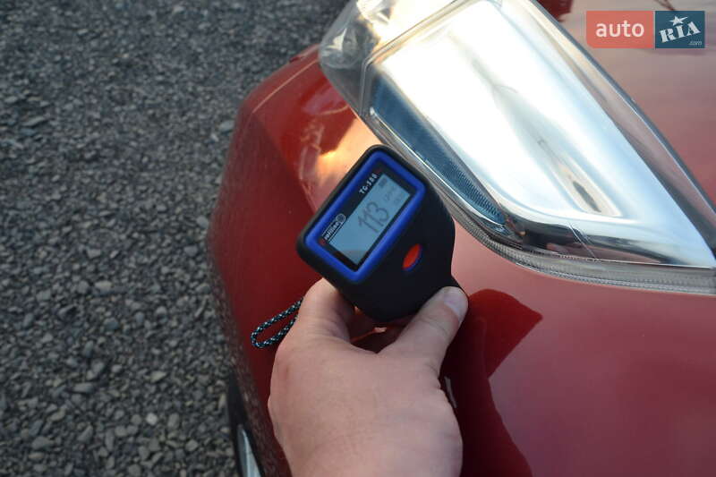 Хетчбек Nissan Leaf 2014 в Луцьку