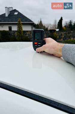 Хэтчбек Nissan Leaf 2014 в 