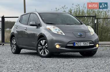 Хэтчбек Nissan Leaf 2015 в 