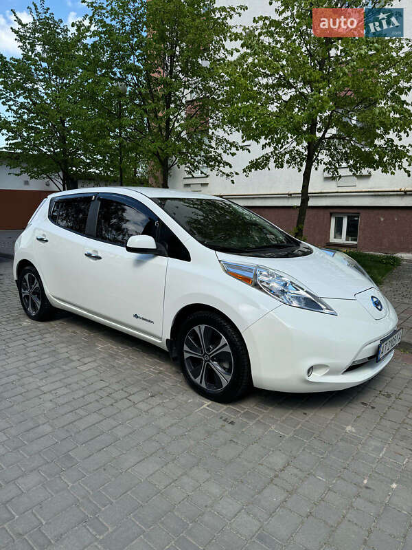 Nissan Leaf 2015
