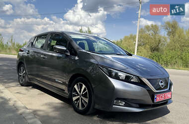 Хэтчбек Nissan Leaf 2019 в Львове