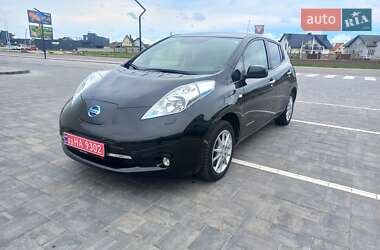 Хетчбек Nissan Leaf 2016 в 