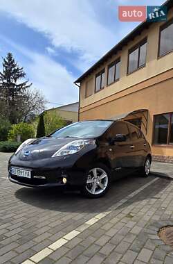 Хетчбек Nissan Leaf 2011 в Береговому