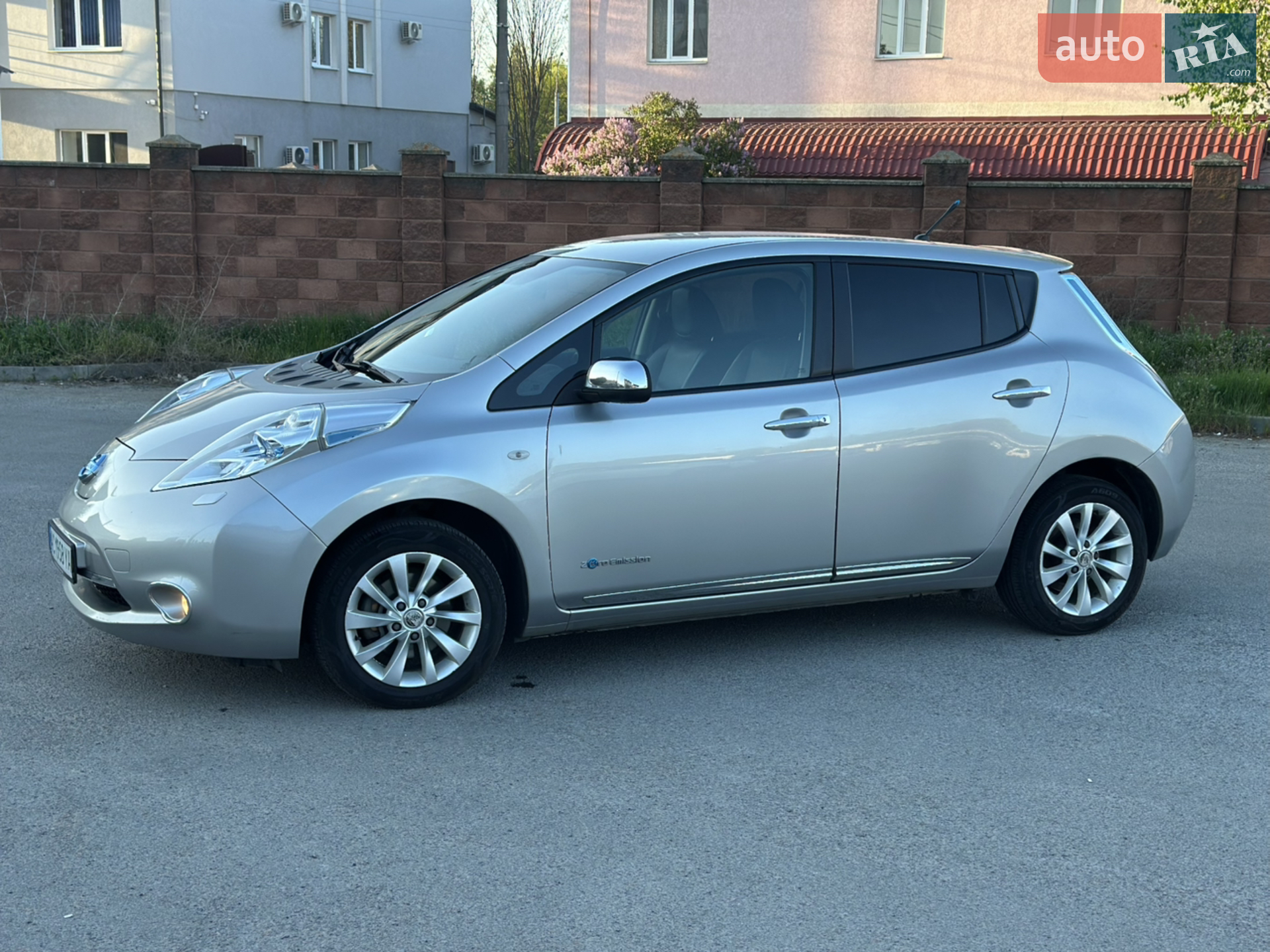2013 Nissan Leaf - мініатюра 8