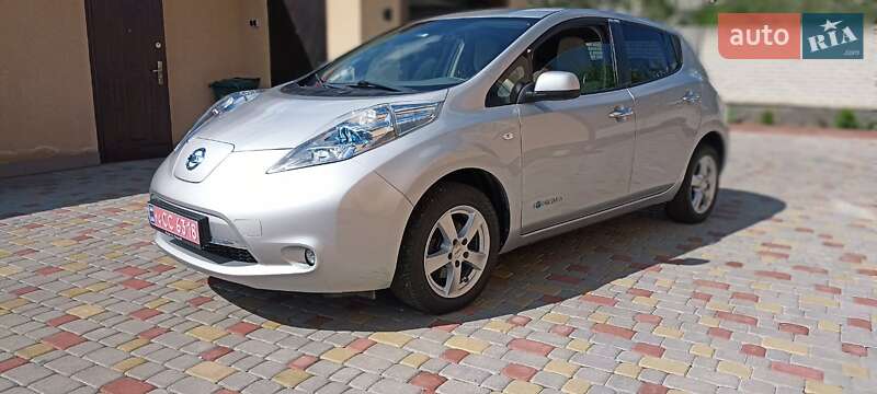 Nissan Leaf 2012