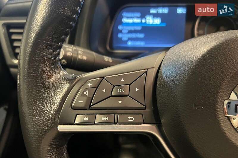 Хэтчбек Nissan Leaf 2018 в Луцке