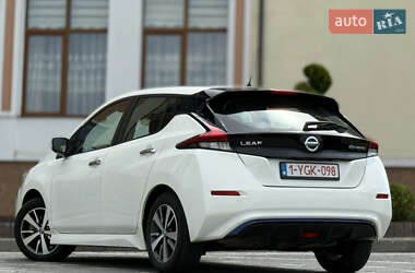 Хетчбек Nissan Leaf 2021 в 