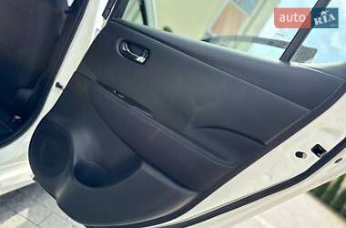 Хетчбек Nissan Leaf 2021 в 