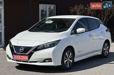 Хетчбек Nissan Leaf 2018 в Дубні