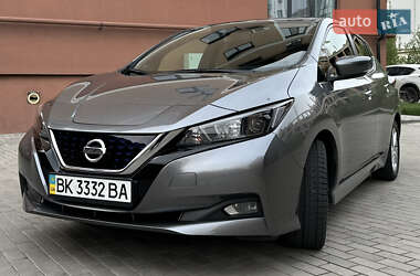 Хетчбек Nissan Leaf 2022 в Рівному
