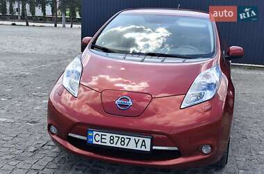 Хетчбек Nissan Leaf 2012 в Кельменцях