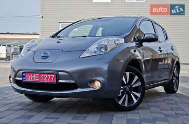 Хэтчбек Nissan Leaf 2017 в 