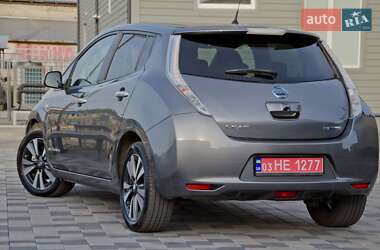 Хэтчбек Nissan Leaf 2017 в 