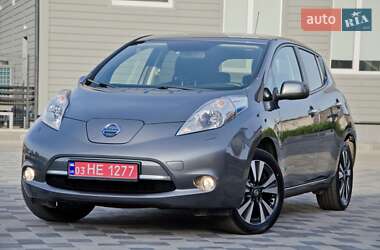 Хэтчбек Nissan Leaf 2017 в 