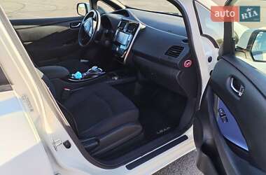 Хетчбек Nissan Leaf 2014 в 