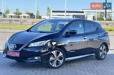 Хэтчбек Nissan Leaf 2018 в 