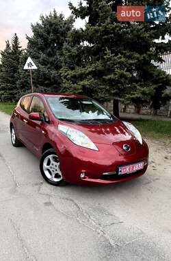 Хетчбек Nissan Leaf 2012 в Запоріжжі