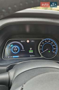Хетчбек Nissan Leaf 2019 в 