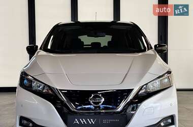 Хетчбек Nissan Leaf 2020 в 
