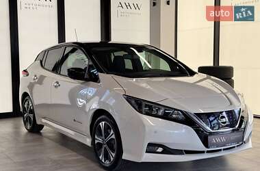 Хетчбек Nissan Leaf 2020 в 