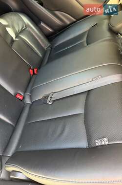 Хэтчбек Nissan Leaf 2015 в 