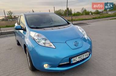 Хетчбек Nissan Leaf 2012 в Любомлі