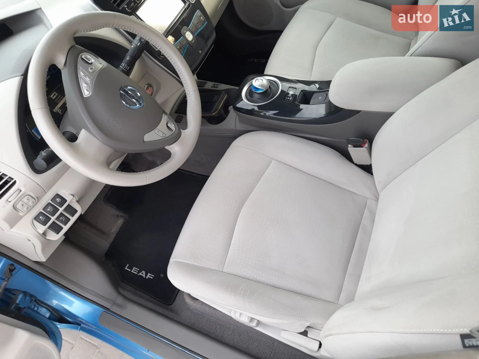 2012 Nissan Leaf - мініатюра 27
