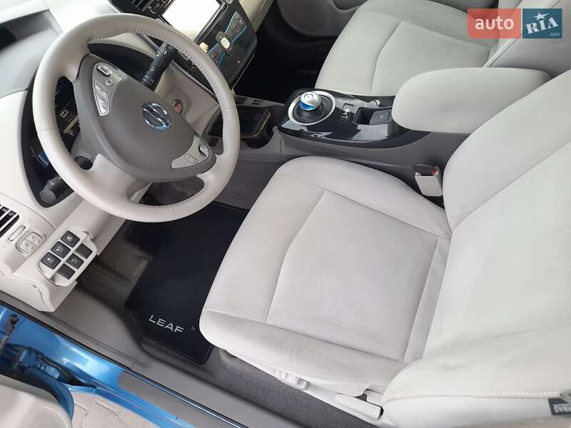 Хэтчбек Nissan Leaf 2012 в Любомле фото 27 Хэтчбек Nissan Leaf 2012 в Любомле