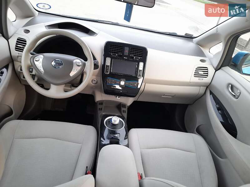 Хэтчбек Nissan Leaf 2012 в Любомле фото 29 Хэтчбек Nissan Leaf 2012 в Любомле