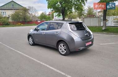 Хетчбек Nissan Leaf 2017 в 