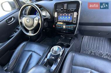 Хетчбек Nissan Leaf 2017 в 