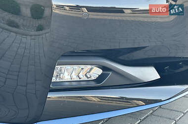 Хэтчбек Nissan Leaf 2020 в 