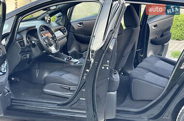 Хэтчбек Nissan Leaf 2020 в 