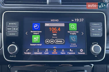 Хэтчбек Nissan Leaf 2020 в 