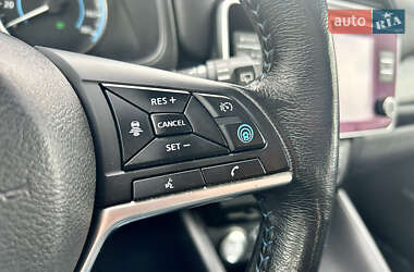 Хетчбек Nissan Leaf 2019 в 