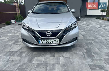 Хэтчбек Nissan Leaf 2021 в Ивано-Франковске