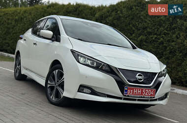 Хэтчбек Nissan Leaf 2020 в 
