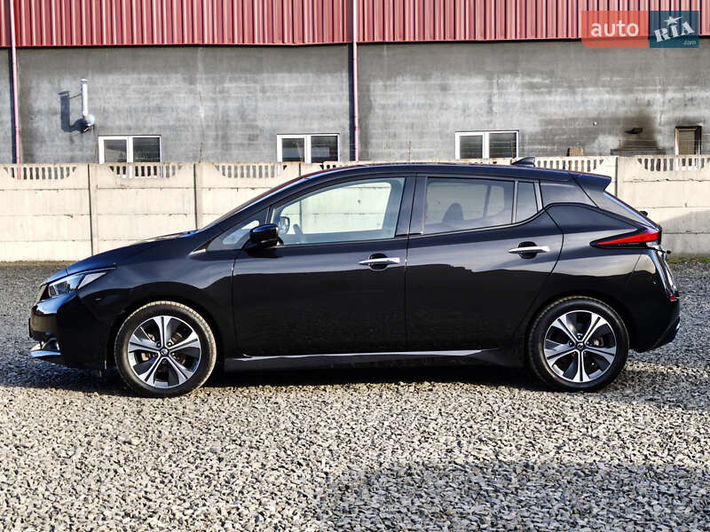 Хетчбек Nissan Leaf 2021 в Луцьку